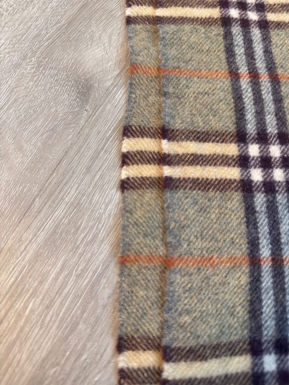 Burberry Classic Check Wool Scarf - Picture 6 of 8